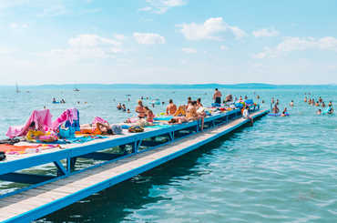 30 fokos lesz a Balaton vize 